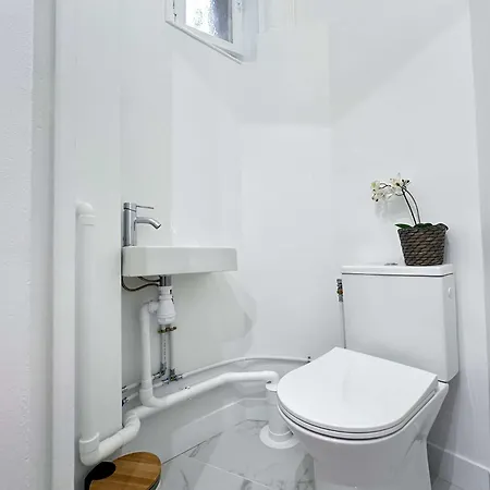 Porte De Versailles - Executive With Lift For 4 Apartment